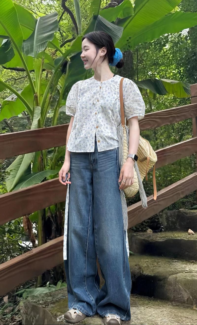 长沙服装店：品牌与市场的交响曲