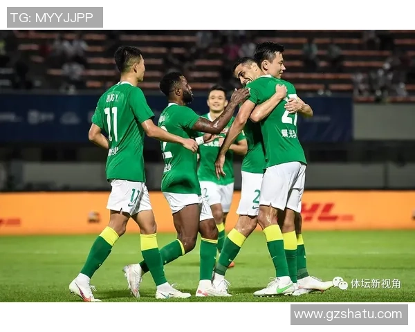 北京排球队强势领跑联赛积分榜总分达到90分展现冠军实力 北京排球队强势领跑联赛积分榜总分达到90分展现冠军实力