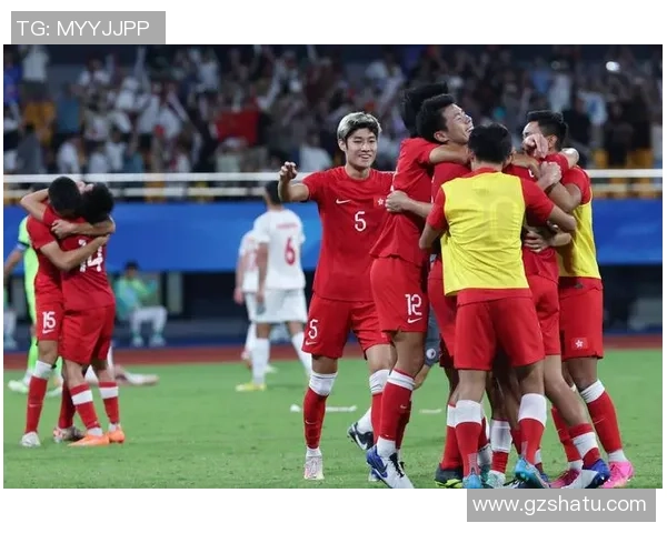 杭州足球队的拼搏之路:从默默无闻到世界杯舞台的辉煌历程 杭州足球队的拼搏之路:从默默无闻到世界杯舞台的辉煌历程